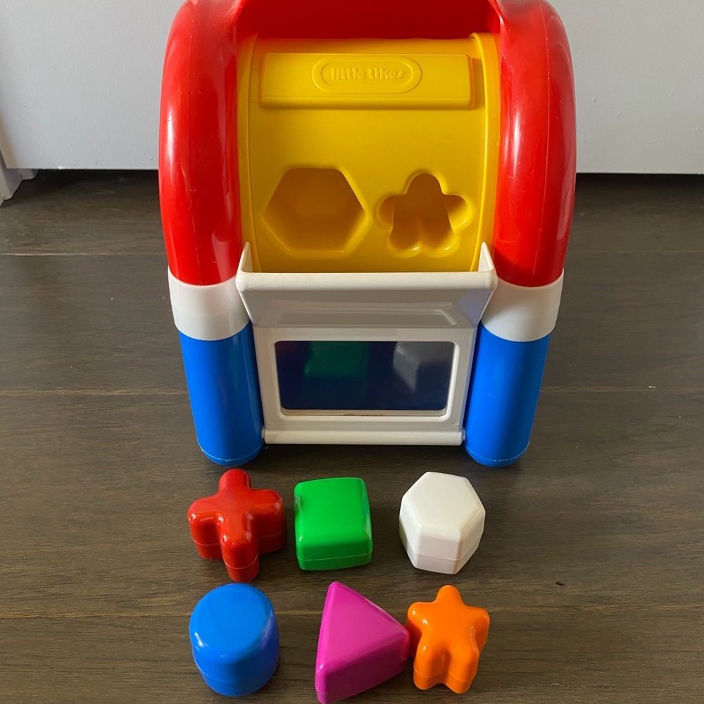 Vintage RARE 1990s Little Tikes Shape Sorter Mailbox toy